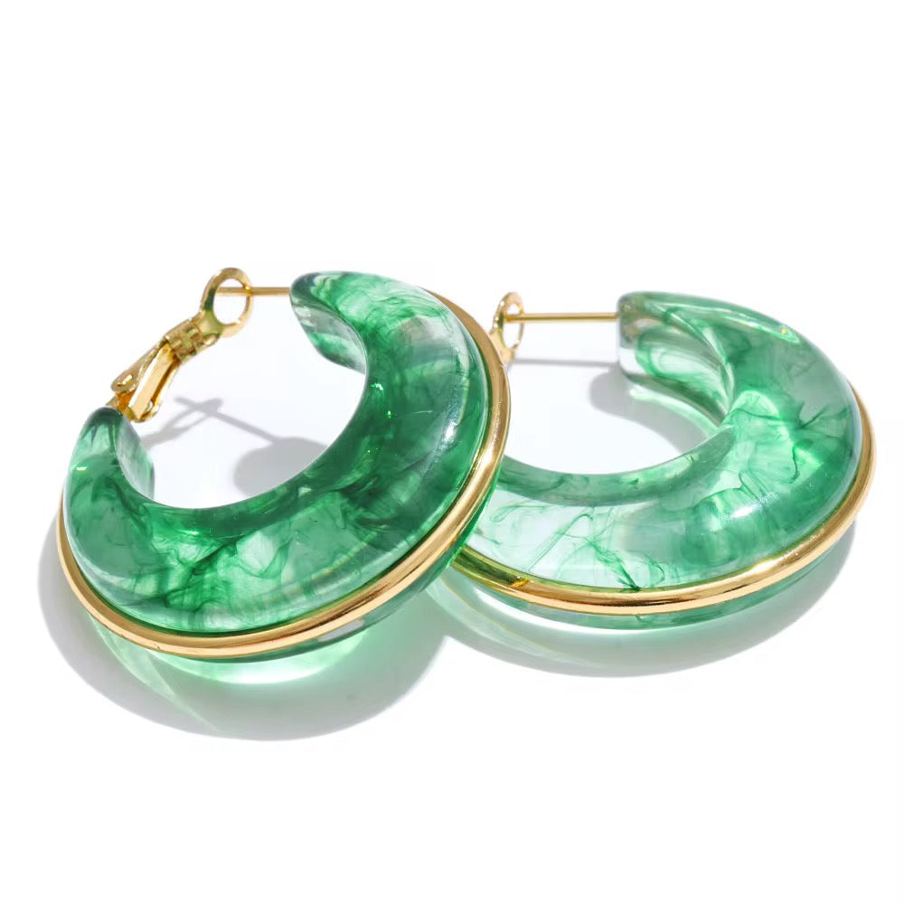 Cloe hoops